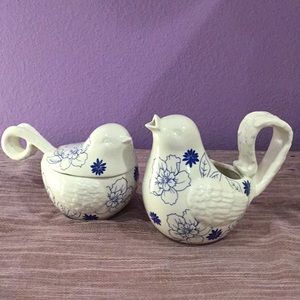 Rare Grasslands Road Bird Sugar & Creamer Servers with Spoon